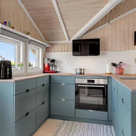 Two-bedroom In Σπίτι διακοπών *